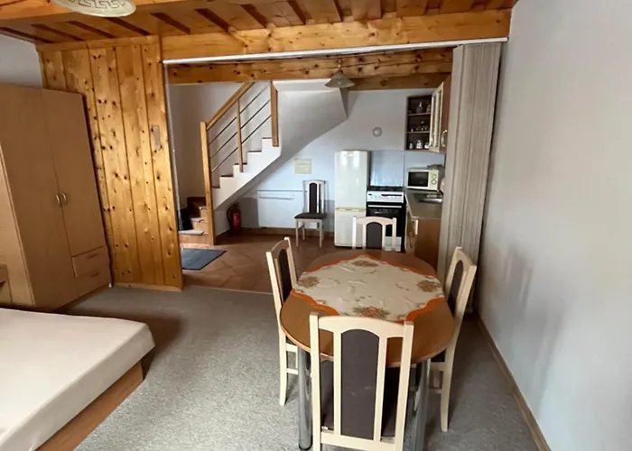 Bistar Διαμέρισμα *